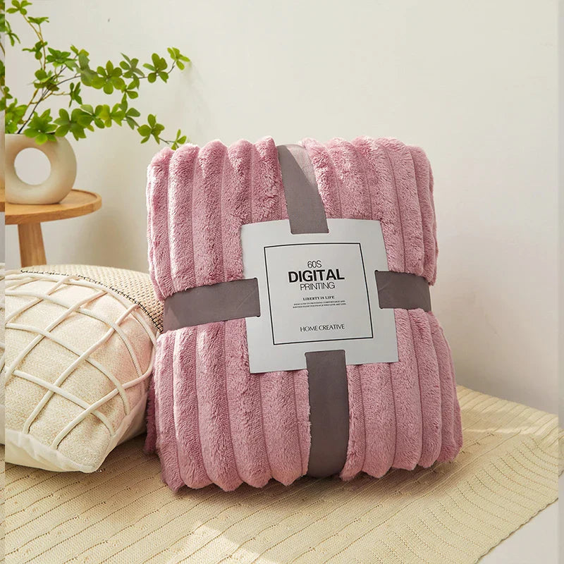 Imitation Rabbit Velvet Autumn Warm Bed Blanket or Blanket and Pillowcase Soft Warmth Winter Sofa Blankets for Throw Lap Blanket